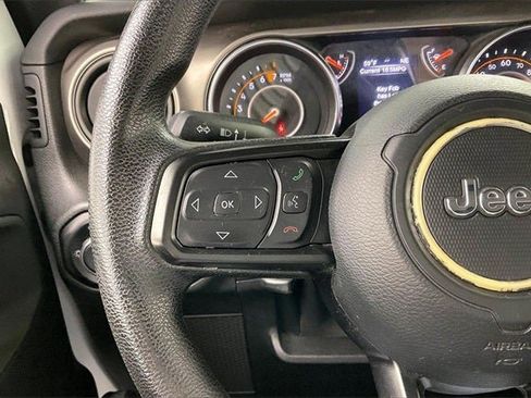 Used 2019 Jeep Wrangler Sport image 22