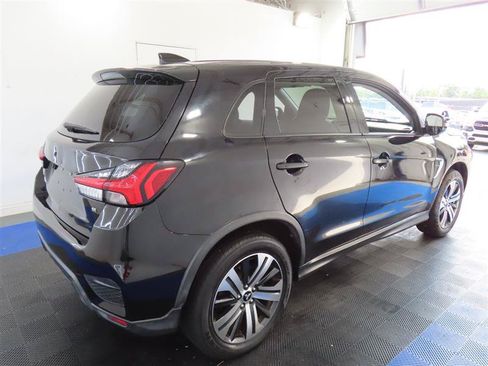 Used 2020 Mitsubishi Outlander Sport SE FWD image 7