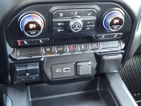 Used 2021 Chevrolet Silverado 1500 RST w/ Texas Edition Plus image 18