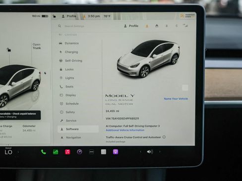 Used 2023 Tesla Model Y Long Range AWD/4WD image 22