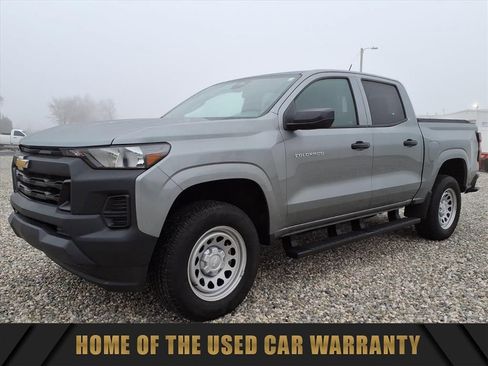 Used 2024 Chevrolet Colorado W/T w/ WT Convenience Package II image 4
