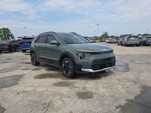 New 2026 Kia Niro Wind w/ Wind Preserve Package FWD image 2