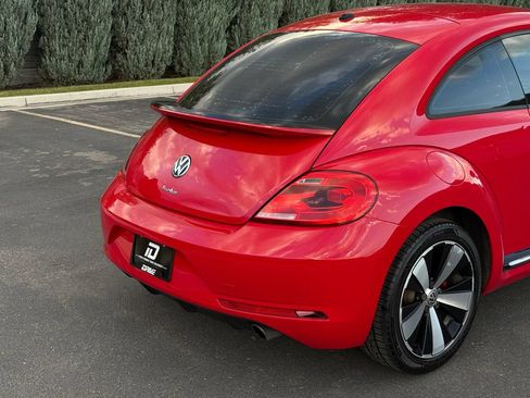 Used 2013 Volkswagen Beetle 2.0T FWD image 10