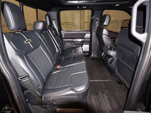 Certified 2024 Ford F250 Platinum image 19