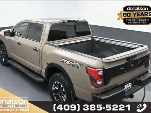 Used 2021 Nissan Titan PRO-4X w/ Pro-4x Convenience Package image 19