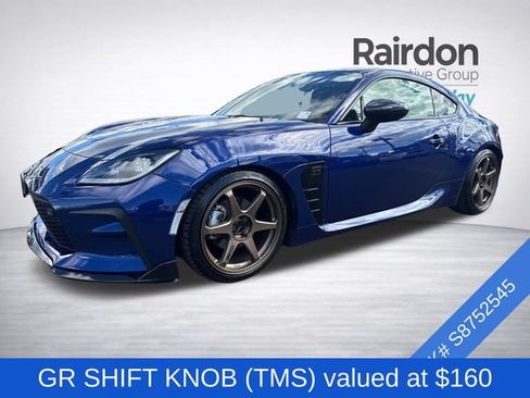 Used 2025 Toyota GR86 Premium w/ ALL Weather Mat Package (TMS) RWD image 3