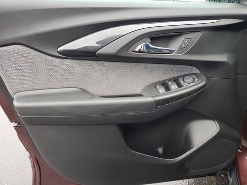 Used 2023 Chevrolet TrailBlazer LT image 22