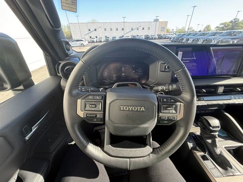 Certified 2024 Toyota Land Cruiser image 8