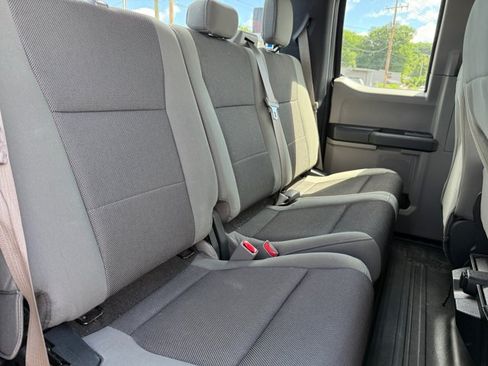 Used 2015 Ford F150 XL w/ Equipment Group 101A Mid AWD/4WD image 16