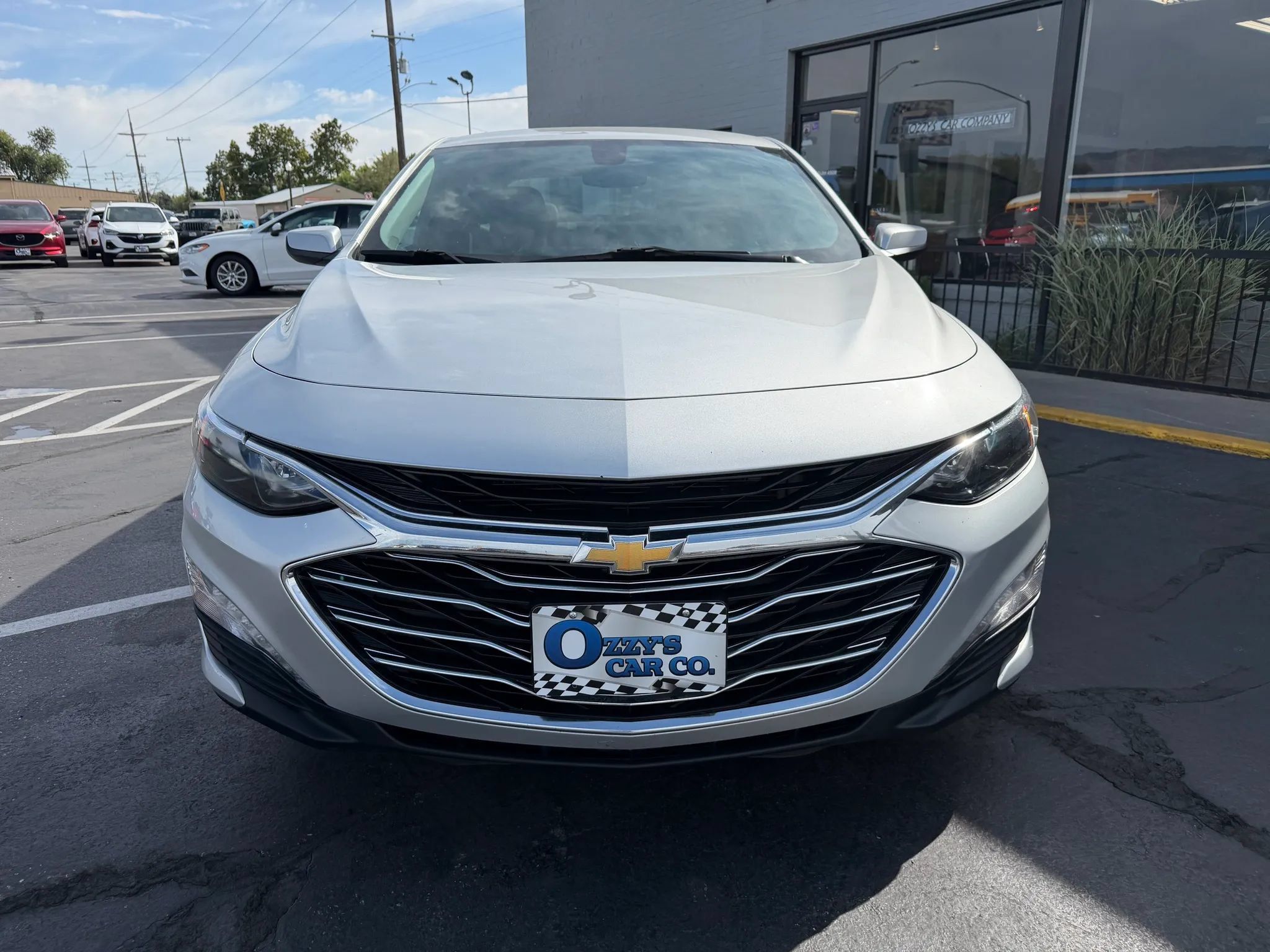 Used 2022 Chevrolet Malibu LT FWD image 3