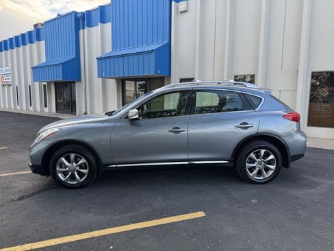 Used 2017 INFINITI QX50 AWD w/ Premium Plus Package image 4