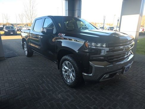 Used 2019 Chevrolet Silverado 1500 LTZ w/ LTZ Plus Package image 6