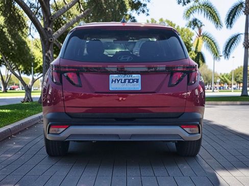 Certified 2025 Hyundai Tucson SEL image 6