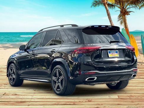 Used 2025 Mercedes-Benz GLE 350 4MATIC image 4