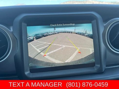 Used 2023 Jeep Wrangler Unlimited w/ 8.4" Radio Group AWD/4WD image 20