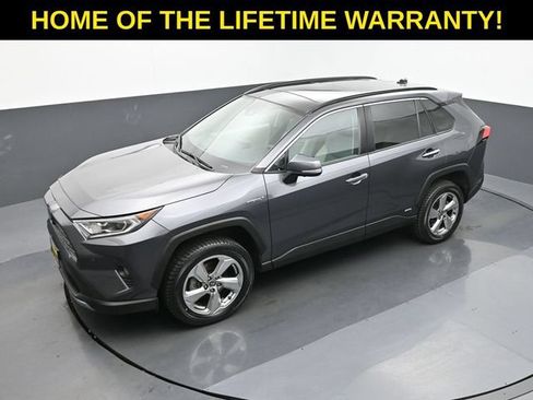 Used 2021 Toyota RAV4 Limited AWD/4WD image 52