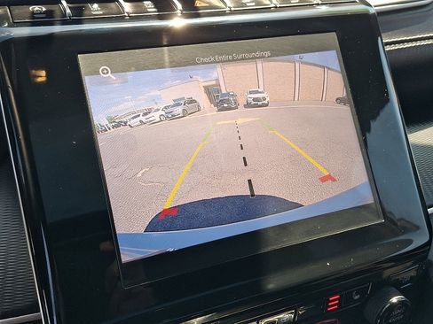 Used 2023 Jeep Grand Cherokee Altitude AWD/4WD image 19