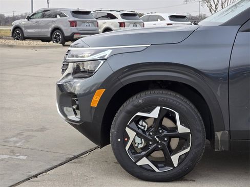 New 2026 Kia Seltos S image 5