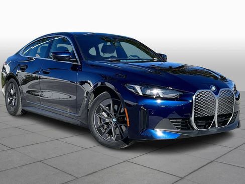 Used 2025 BMW i4 eDrive40 w/ Premium Package image 2