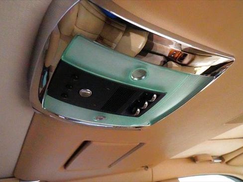 Used 2009 Rolls-Royce Phantom Sedan image 17