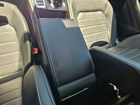 Certified 2025 Volkswagen Atlas SEL AWD/4WD image 21