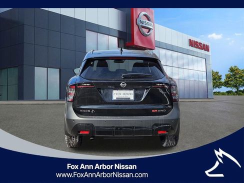 New 2026 Nissan Kicks SR w/ SR Premium Package image 4