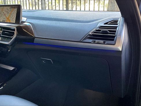 Used 2023 BMW X3 sDrive30i w/ Convenience Package image 18