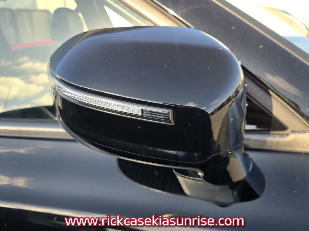 Used 2021 Kia Telluride SX w/ Nightfall Edition Package AWD/4WD image 6