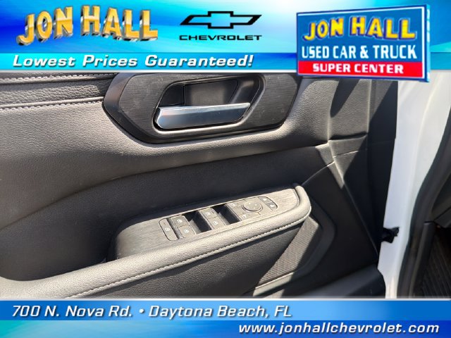 Used 2025 Nissan Armada SV RWD image 20