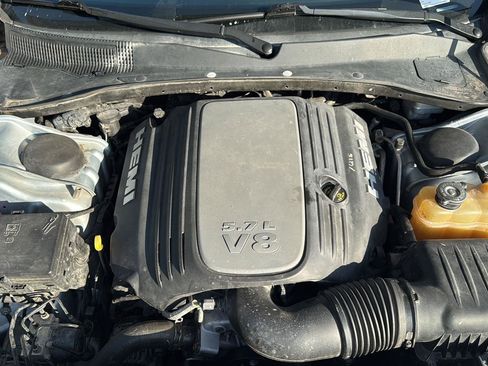 Used 2013 Chrysler 300 S AWD/4WD image 26