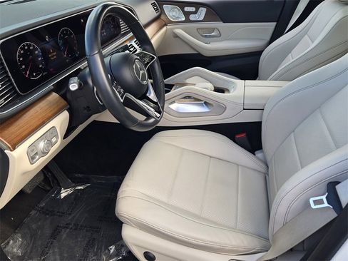 Used 2024 Mercedes-Benz GLE 450 4MATIC image 10