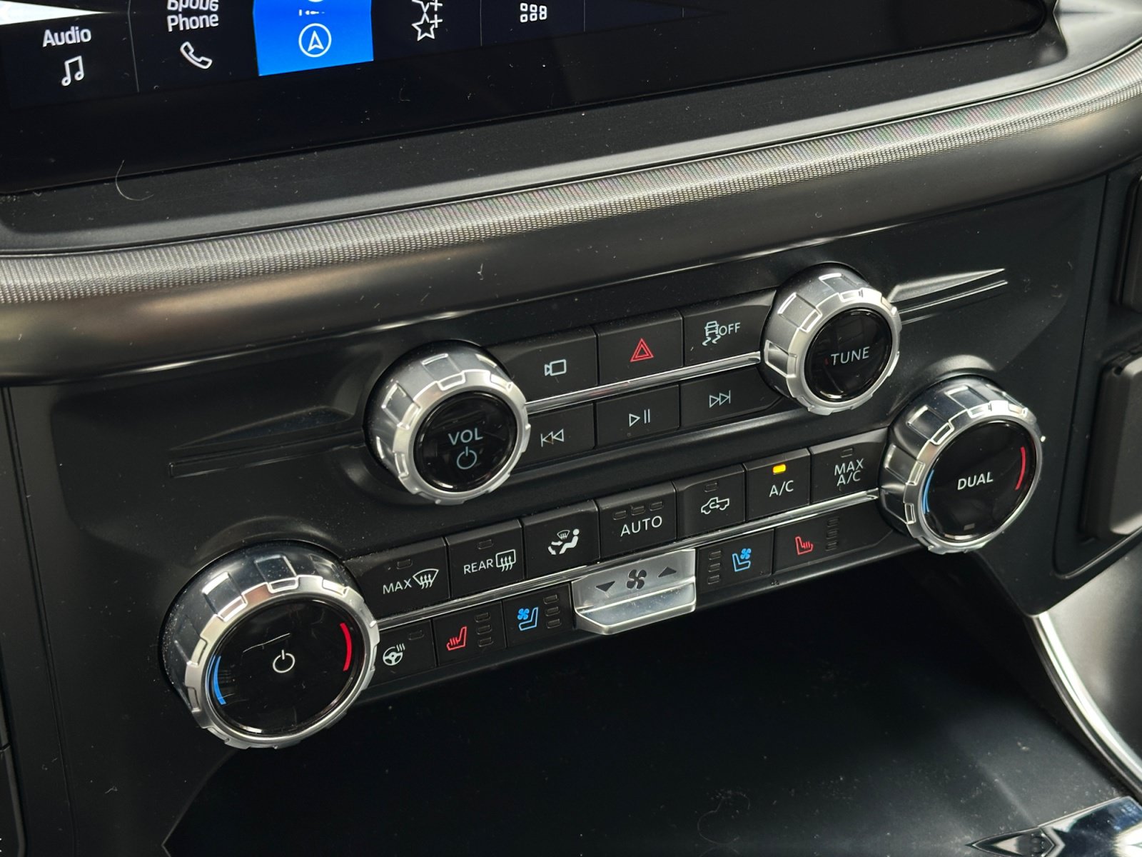 Certified 2025 Ford F150 Raptor AWD/4WD image 17