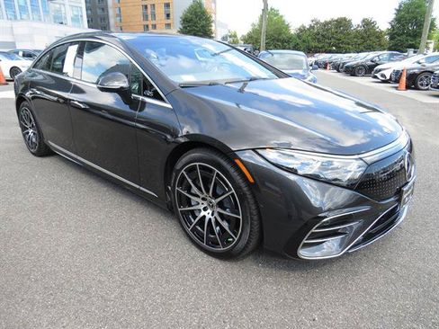 Used 2024 Mercedes-Benz EQS 450+ Sedan image 5