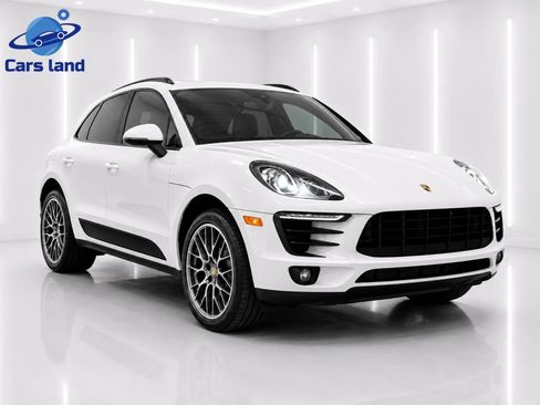 Used 2018 Porsche Macan Sport Edition AWD/4WD image 1