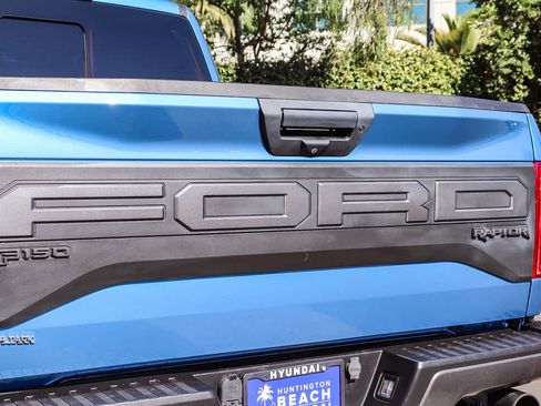 Used 2019 Ford F150 Raptor w/ Equipment Group 801A Mid AWD/4WD image 10