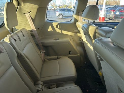 Used 2012 Toyota Highlander Limited image 6