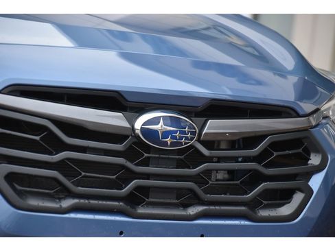 Certified 2024 Subaru Crosstrek 2.0i Premium image 10