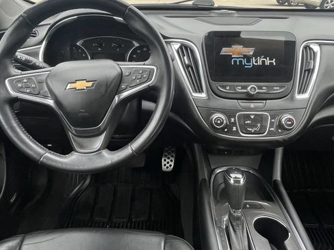 Used 2016 Chevrolet Malibu LT w/ Leather Package FWD image 20
