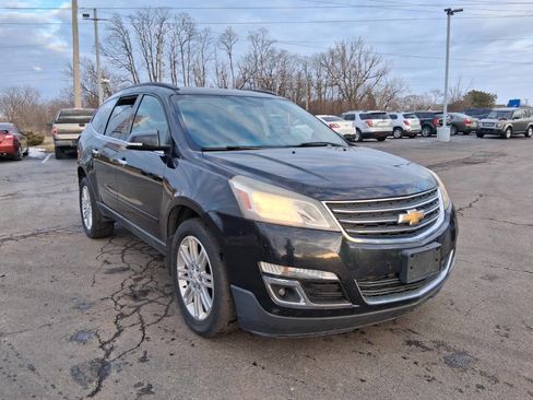 Used 2014 Chevrolet Traverse LT w/ All-Star Edition image 3
