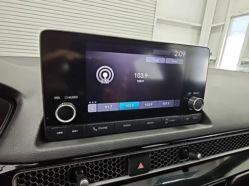 Used 2023 Honda Civic Sport image 14