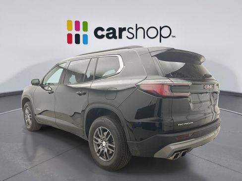 Used 2025 GMC Acadia Elevation image 3