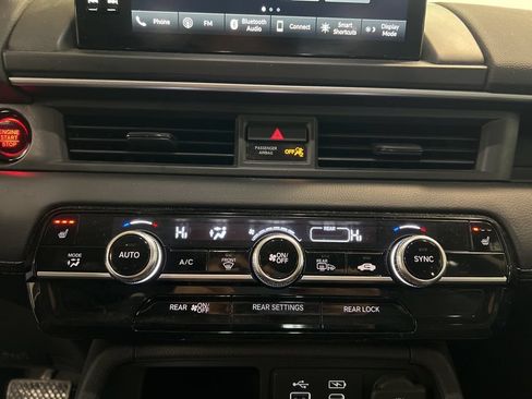 Used 2024 Honda Pilot EX-L image 27