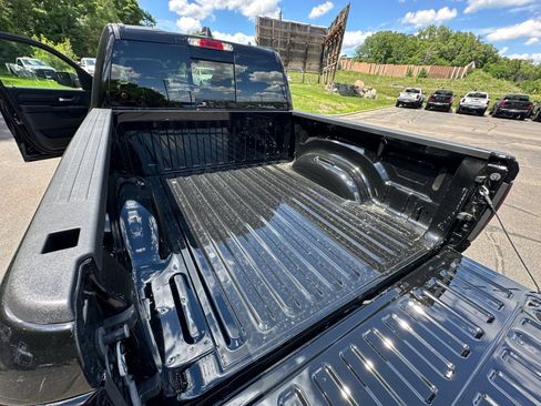 New 2026 RAM 1500 Express AWD/4WD image 36