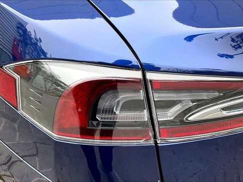 Used 2021 Tesla Model S Long Range image 29