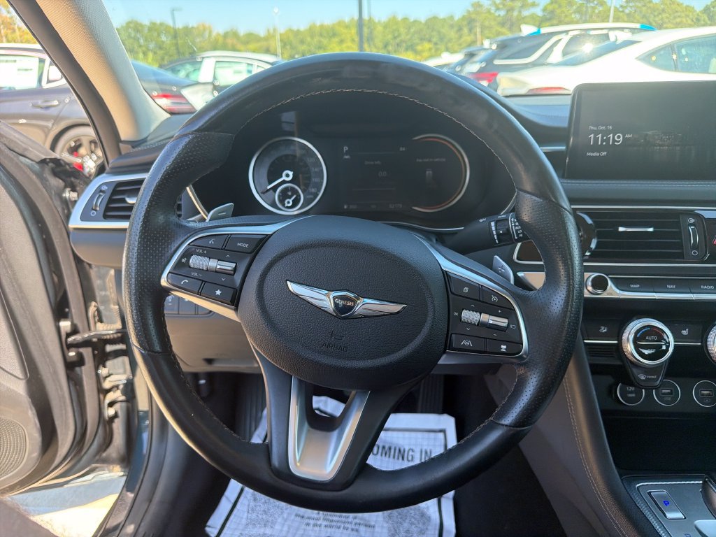 Used 2022 Genesis G70 3.3T RWD image 22