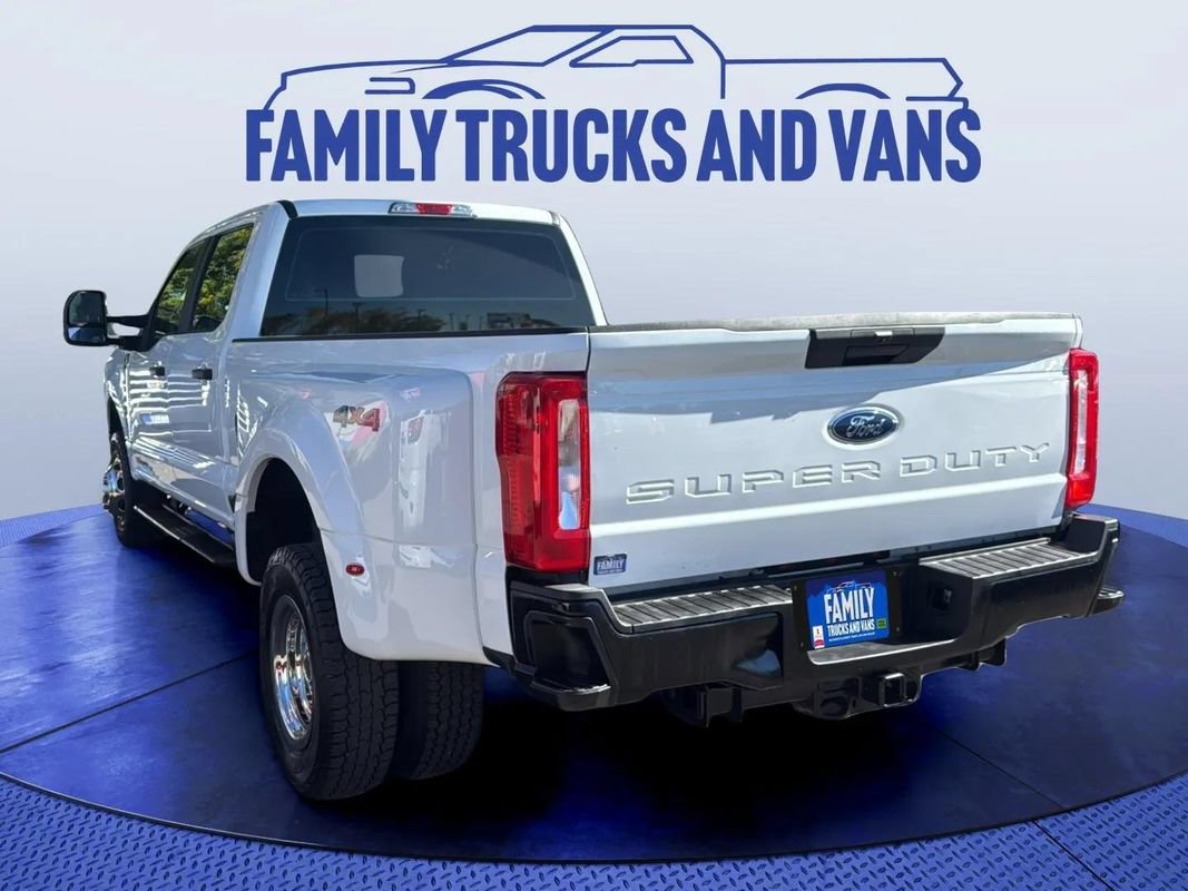 Used 2024 Ford F350 XL AWD/4WD image 3
