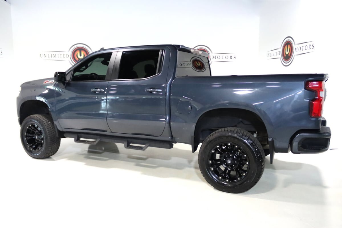 Used 2019 Chevrolet Silverado 1500 RST AWD/4WD image 38
