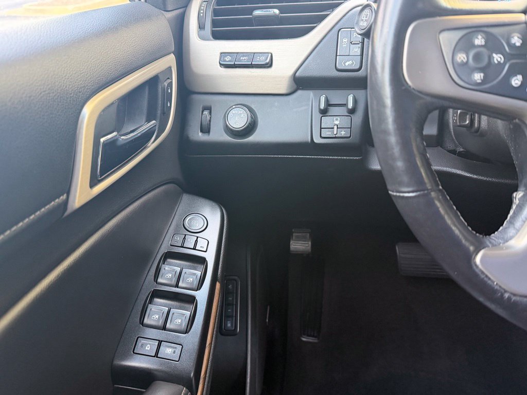 Used 2018 GMC Yukon XL Denali RWD image 24