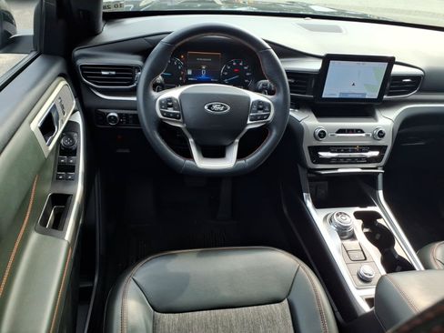 Certified 2022 Ford Explorer Timberline w/ Timberline Technology Package AWD/4WD image 8