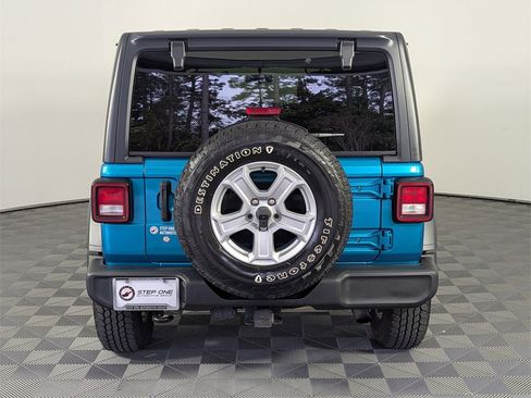 Used 2019 Jeep Wrangler Unlimited Sport S image 6